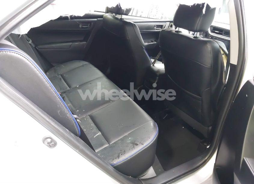 Photo 8 of 2019 Toyota Corolla XSE (VIN 2T1BURHE5KC141432)