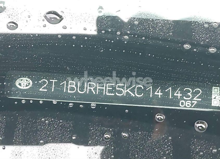 Photo 9 of 2019 Toyota Corolla XSE (VIN 2T1BURHE5KC141432)