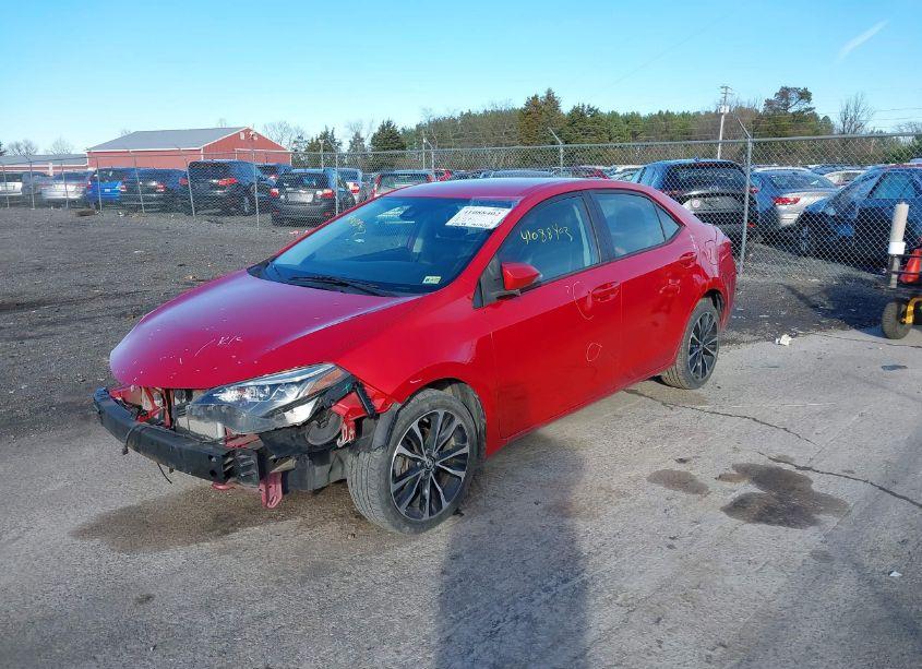 Photo 2 of 2019 Toyota Corolla SE (VIN 2T1BURHE5KC144122)