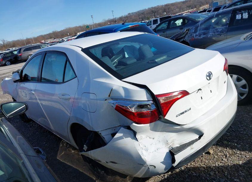 Photo 3 of 2019 Toyota Corolla LE (VIN 2T1BURHE5KC159140)