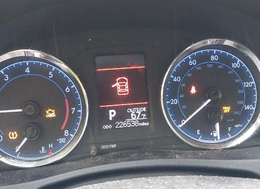 Photo 7 of 2019 Toyota Corolla L (VIN 2T1BURHE5KC162653)