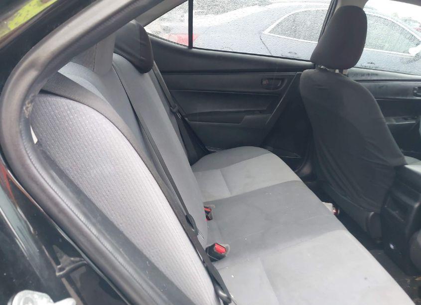 Photo 8 of 2019 Toyota Corolla L (VIN 2T1BURHE5KC162653)