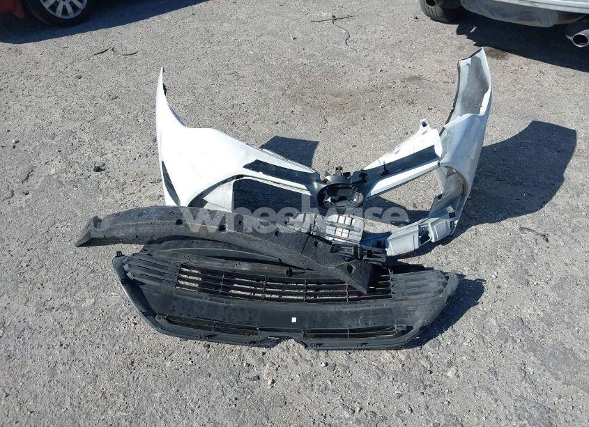 Photo 12 of 2019 Toyota Corolla LE (VIN 2T1BURHE5KC169697)