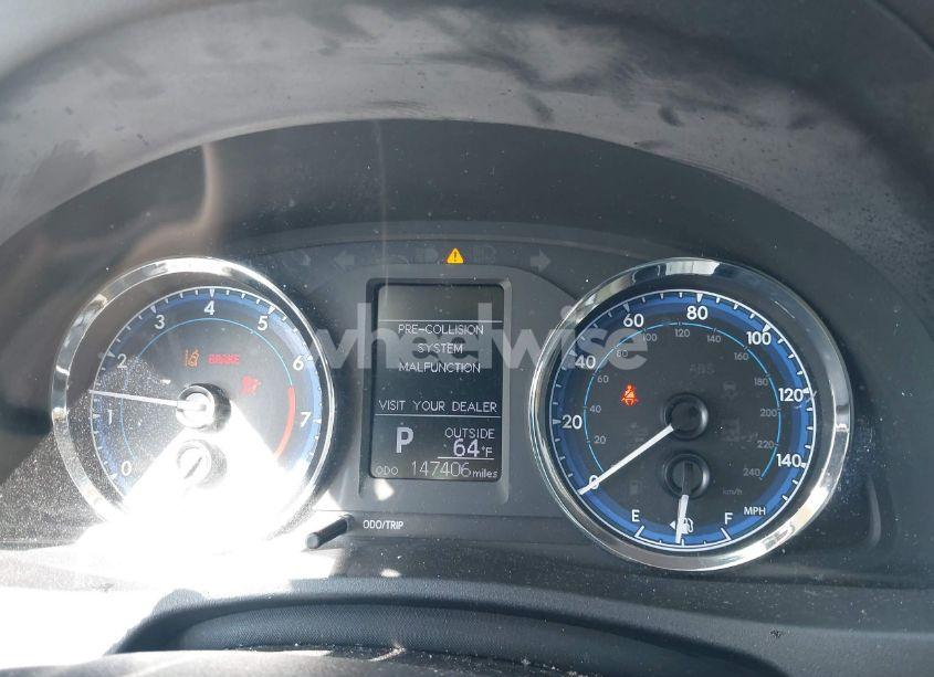 Photo 7 of 2019 Toyota Corolla LE (VIN 2T1BURHE5KC169697)