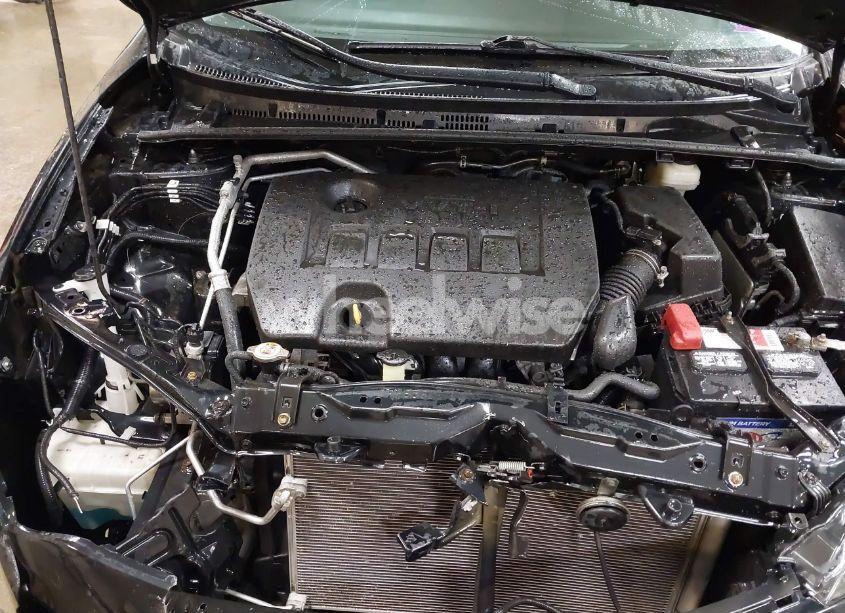 Photo 10 of 2019 Toyota Corolla LE (VIN 2T1BURHE5KC170378)