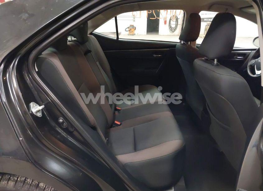 Photo 8 of 2019 Toyota Corolla LE (VIN 2T1BURHE5KC170378)