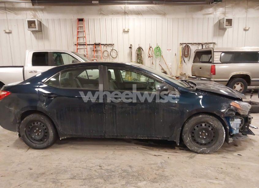 Photo 13 of 2019 Toyota Corolla LE (VIN 2T1BURHE5KC171515)