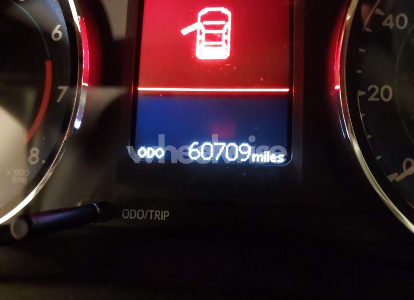 Photo 15 of 2019 Toyota Corolla LE (VIN 2T1BURHE5KC171515)