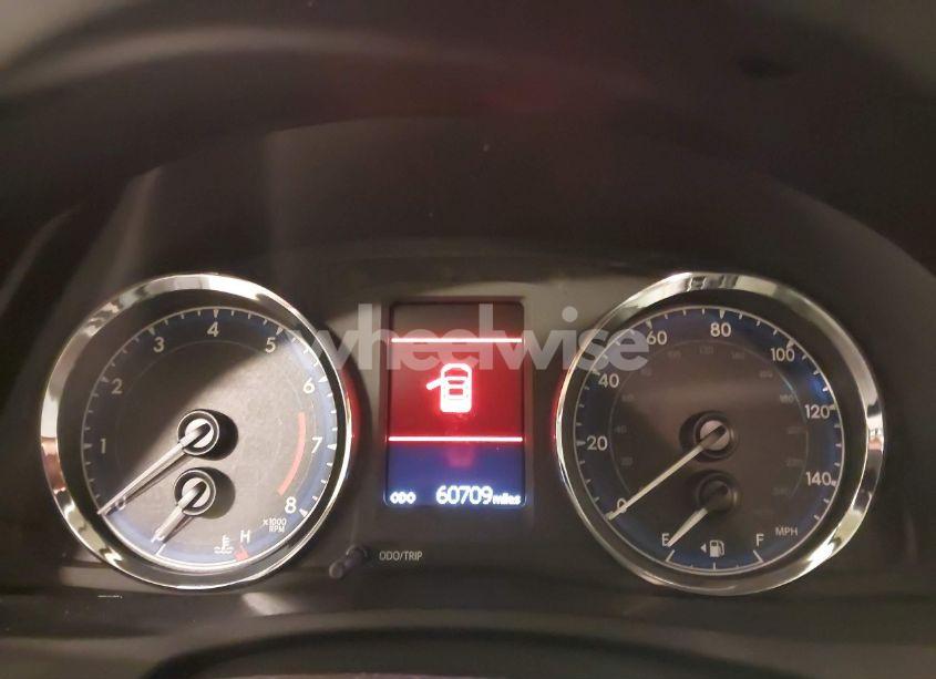 Photo 7 of 2019 Toyota Corolla LE (VIN 2T1BURHE5KC171515)