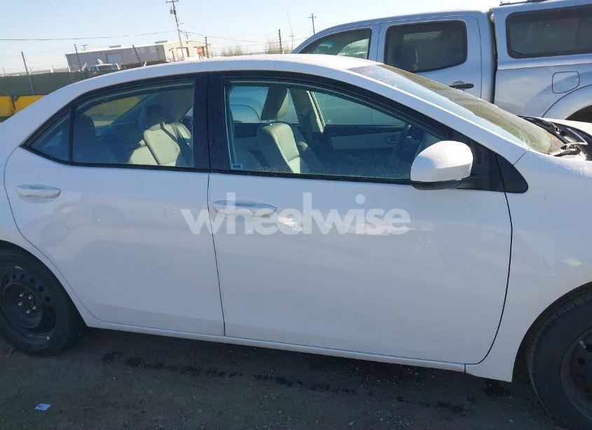 Photo 14 of 2019 Toyota Corolla LE (VIN 2T1BURHE5KC175774)