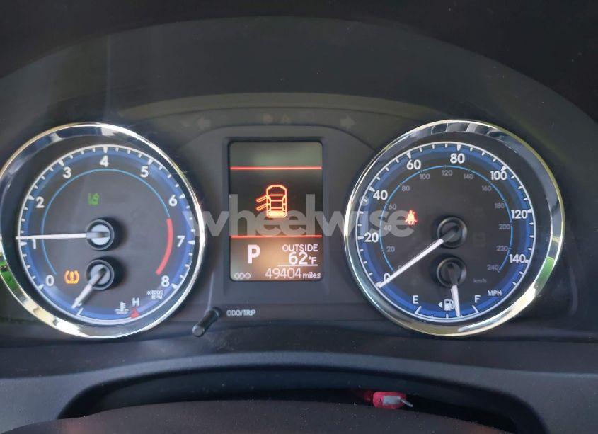 Photo 7 of 2019 Toyota Corolla LE (VIN 2T1BURHE5KC175774)