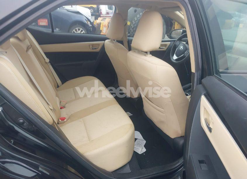 Photo 8 of 2019 Toyota Corolla LE (VIN 2T1BURHE5KC184233)