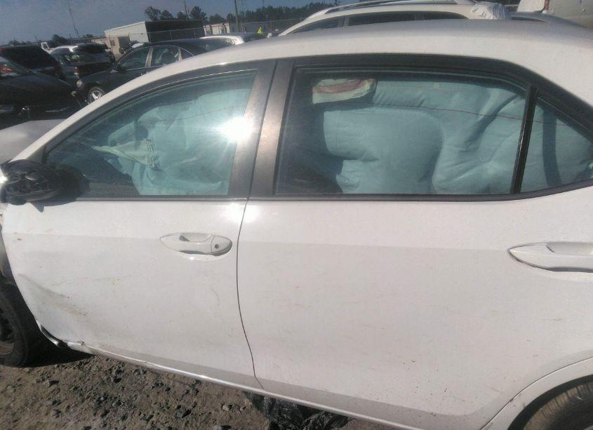 Photo 14 of 2019 Toyota Corolla LE (VIN 2T1BURHE5KC191005)