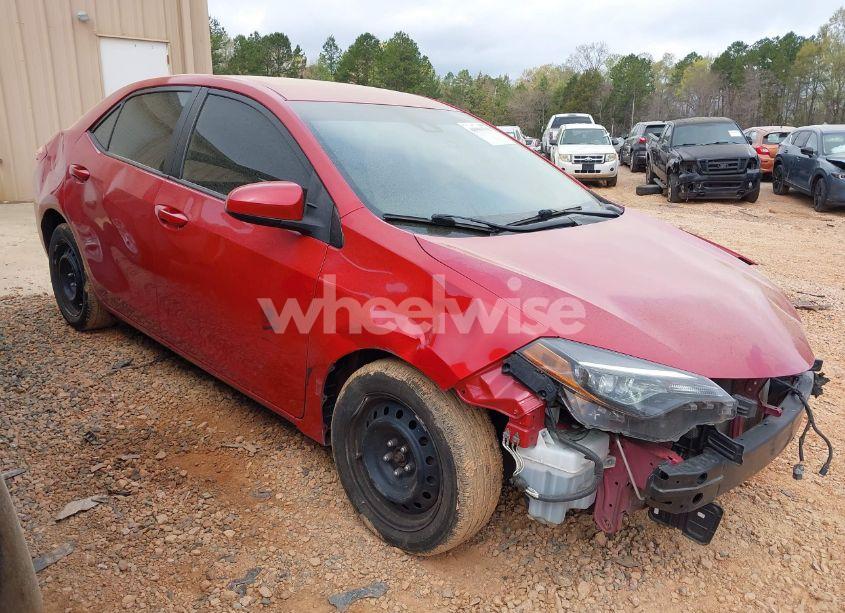2019 Toyota Corolla LE (VIN 2T1BURHE5KC225668) main photo