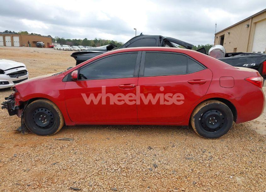 Photo 15 of 2019 Toyota Corolla LE (VIN 2T1BURHE5KC225668)