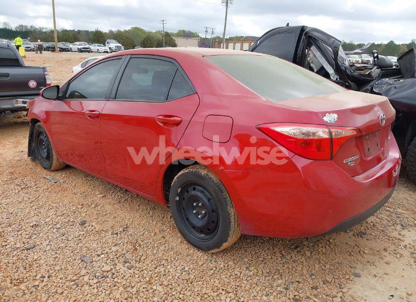Photo 3 of 2019 Toyota Corolla LE (VIN 2T1BURHE5KC225668)