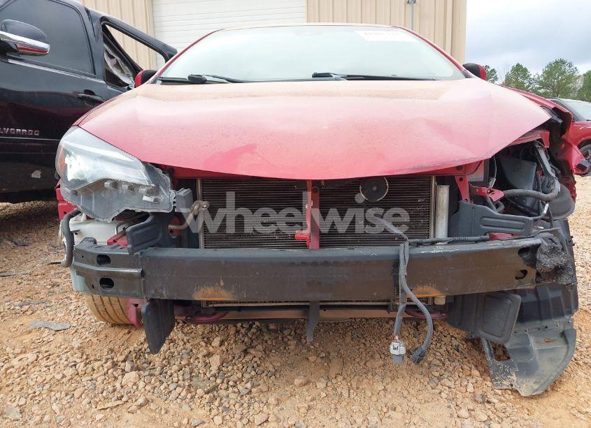 Photo 6 of 2019 Toyota Corolla LE (VIN 2T1BURHE5KC225668)