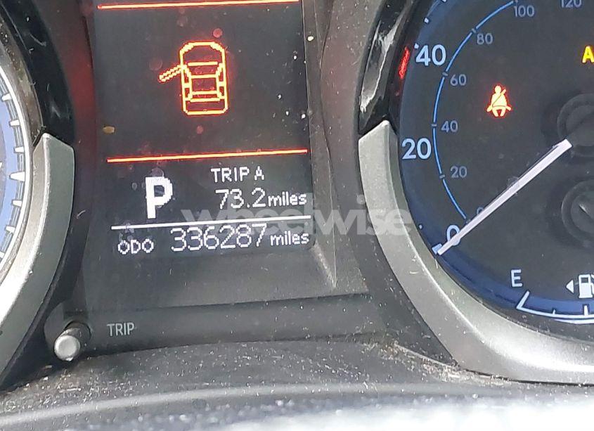 Photo 15 of 2014 Toyota Corolla S PLUS (VIN 2T1BURHE6EC010465)