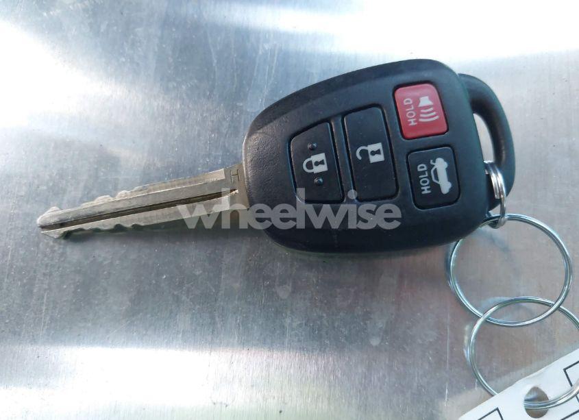 Photo 11 of 2014 Toyota Corolla S PLUS (VIN 2T1BURHE6EC017013)