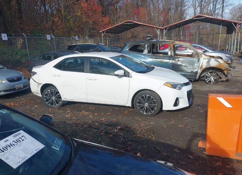 Photo 13 of 2014 Toyota Corolla S PLUS (VIN 2T1BURHE6EC102661)