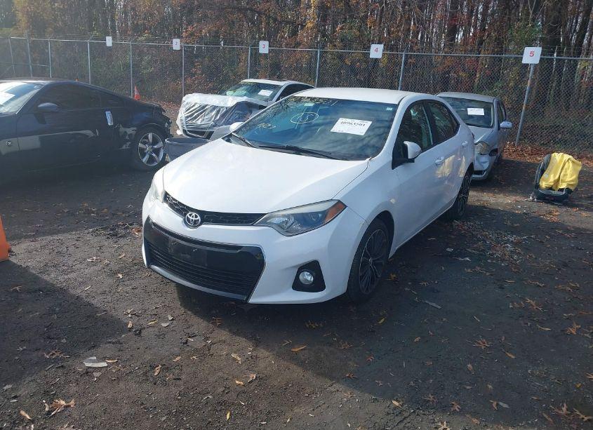 Photo 2 of 2014 Toyota Corolla S PLUS (VIN 2T1BURHE6EC102661)
