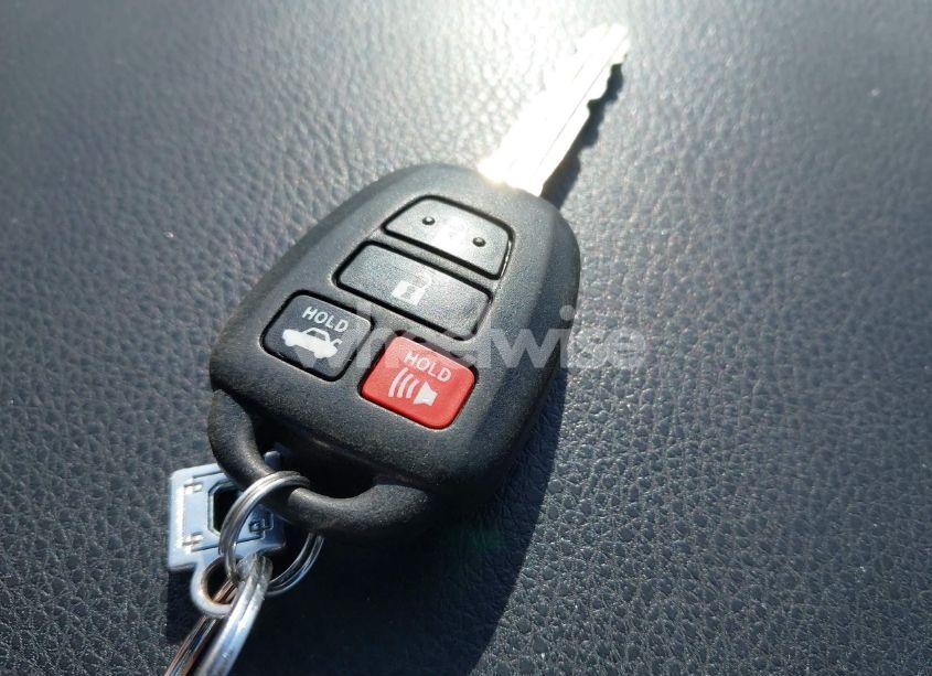 Photo 11 of 2014 Toyota Corolla LE (VIN 2T1BURHE6EC125079)