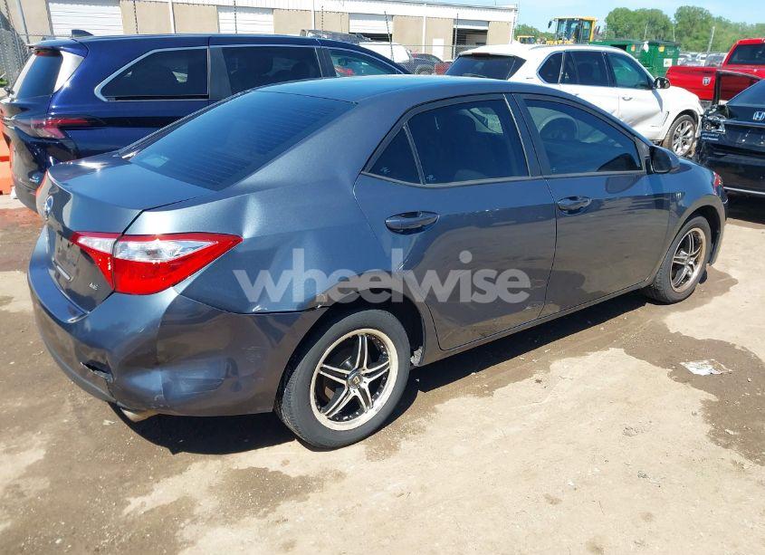 Photo 4 of 2014 Toyota Corolla LE (VIN 2T1BURHE6EC132582)