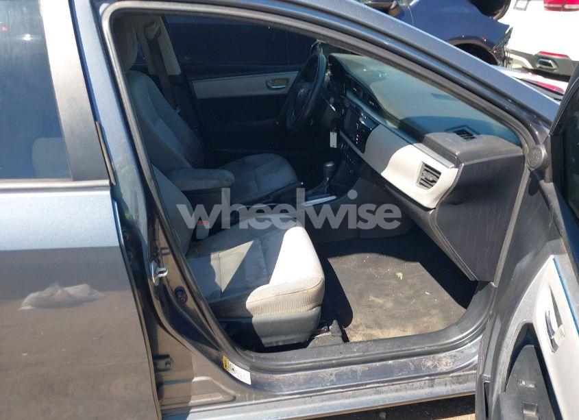 Photo 5 of 2014 Toyota Corolla LE (VIN 2T1BURHE6EC132582)