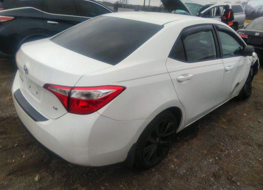 Photo 4 of 2014 Toyota Corolla LE (VIN 2T1BURHE6EC133909)