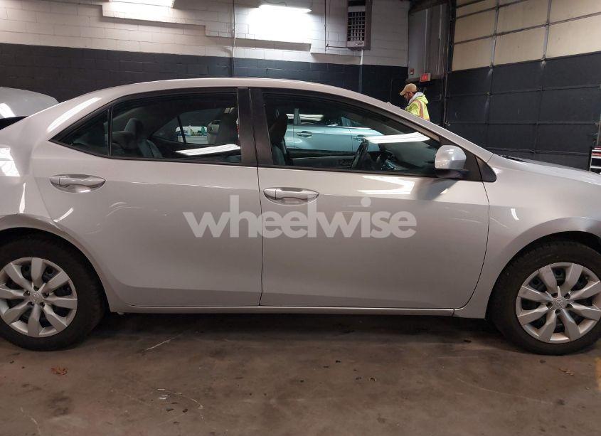 Photo 13 of 2014 Toyota Corolla LE (VIN 2T1BURHE6EC184519)