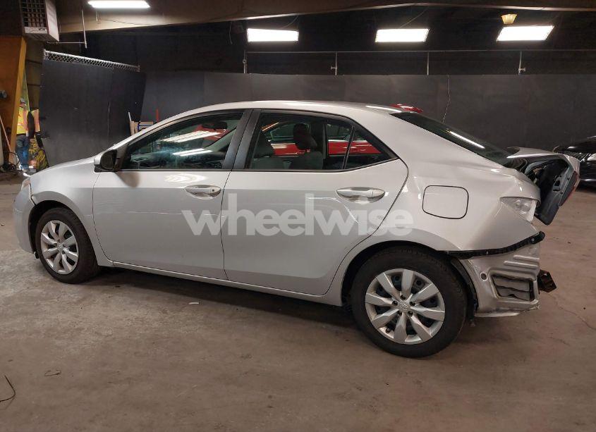 Photo 3 of 2014 Toyota Corolla LE (VIN 2T1BURHE6EC184519)