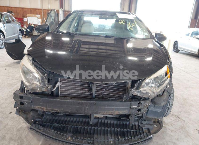 Photo 6 of 2014 Toyota Corolla LE (VIN 2T1BURHE6EC186075)