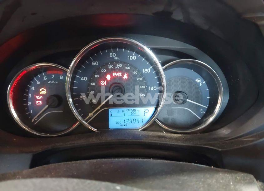 Photo 7 of 2014 Toyota Corolla LE (VIN 2T1BURHE6EC186075)