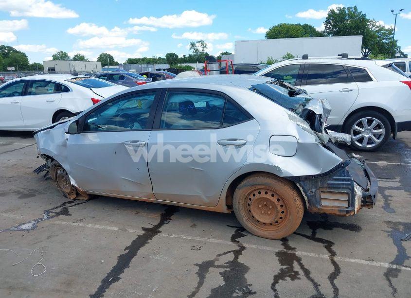 Photo 14 of 2014 Toyota Corolla L (VIN 2T1BURHE6EC201402)