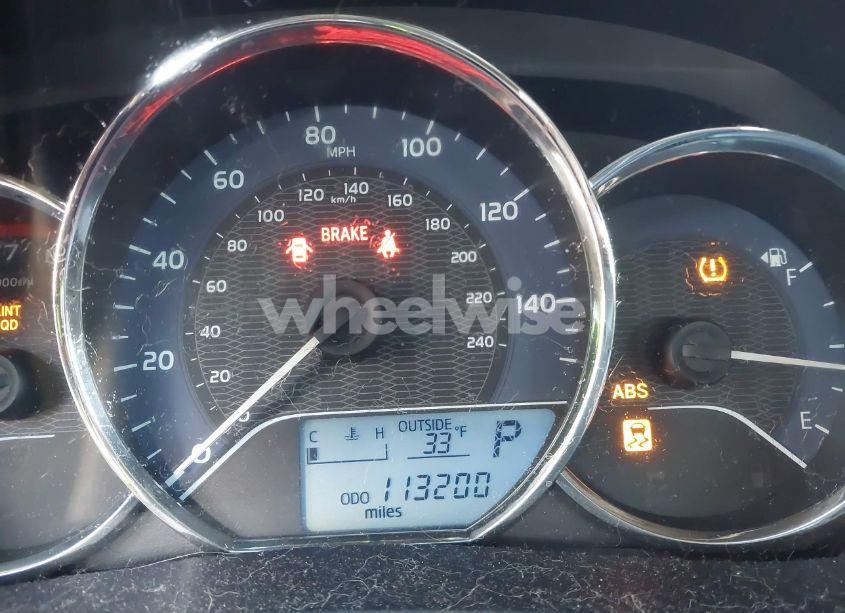 Photo 15 of 2014 Toyota Corolla LE (VIN 2T1BURHE6EC214795)