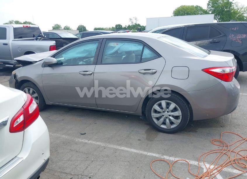 Photo 14 of 2015 Toyota Corolla LE (VIN 2T1BURHE6FC239195)