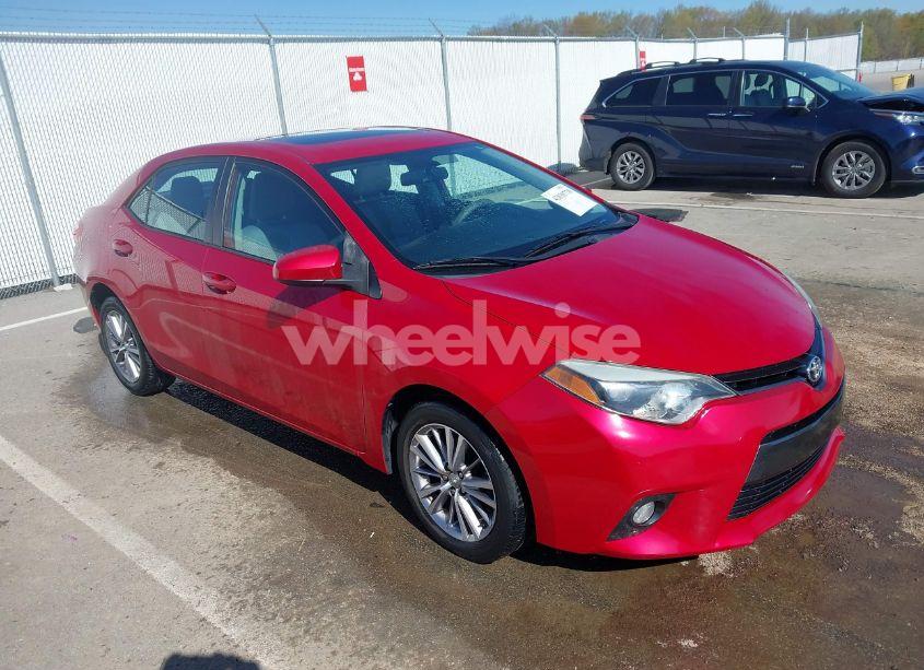 2015 Toyota Corolla LE PLUS (VIN 2T1BURHE6FC242100) main photo