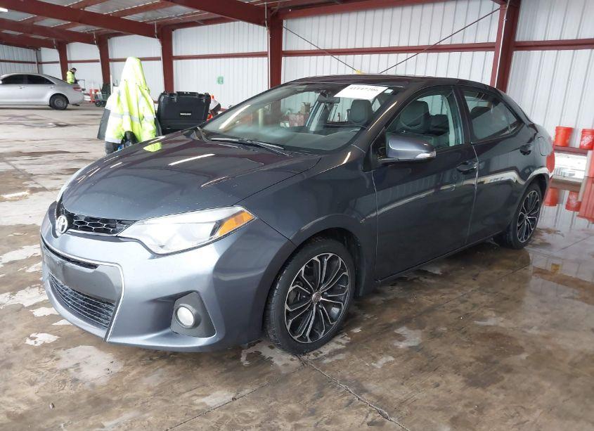 Photo 2 of 2015 Toyota Corolla S PLUS (VIN 2T1BURHE6FC256885)
