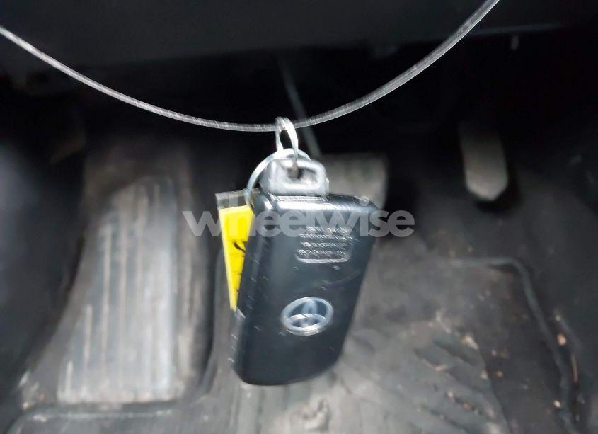 Photo 11 of 2015 Toyota Corolla S PREMIUM (VIN 2T1BURHE6FC269216)