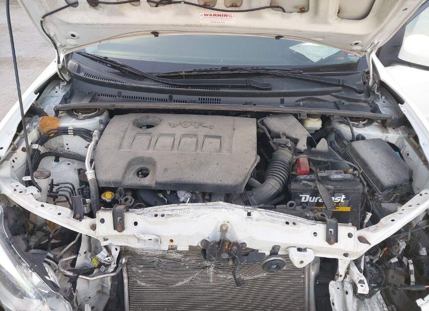 Photo 10 of 2015 Toyota Corolla LE PLUS (VIN 2T1BURHE6FC271449)