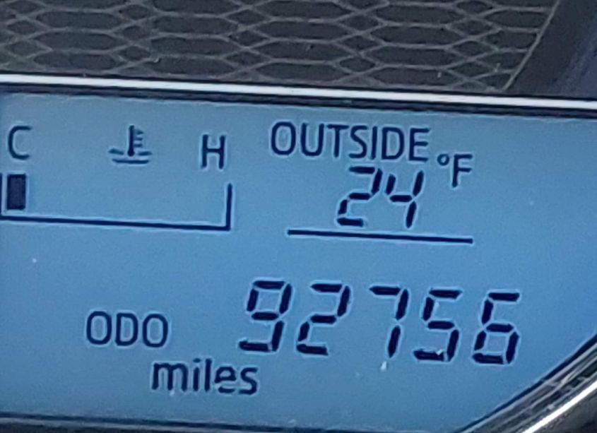 Photo 16 of 2015 Toyota Corolla LE PLUS (VIN 2T1BURHE6FC271449)