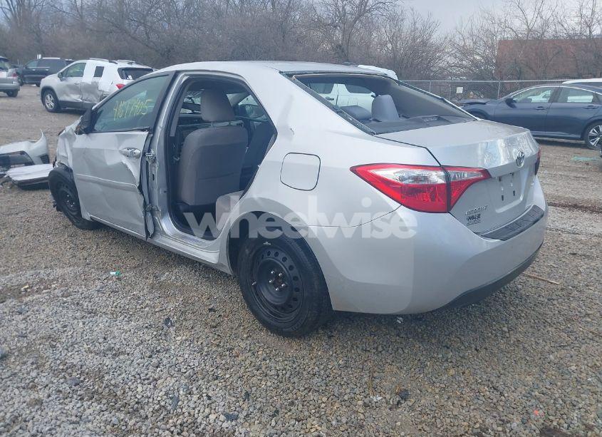 Photo 3 of 2015 Toyota Corolla LE (VIN 2T1BURHE6FC281401)