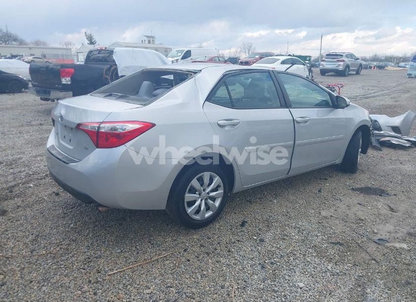 Photo 4 of 2015 Toyota Corolla LE (VIN 2T1BURHE6FC281401)