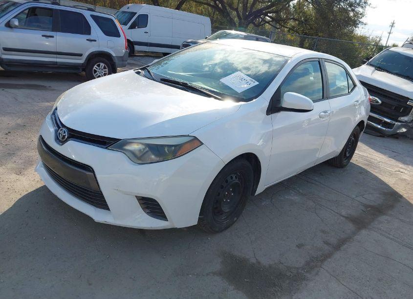 Photo 2 of 2015 Toyota Corolla LE (VIN 2T1BURHE6FC302778)