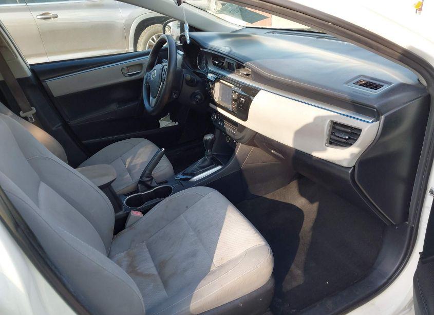 Photo 5 of 2015 Toyota Corolla LE (VIN 2T1BURHE6FC302778)