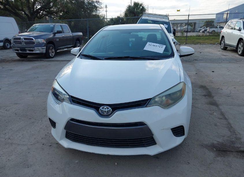 Photo 6 of 2015 Toyota Corolla LE (VIN 2T1BURHE6FC302778)