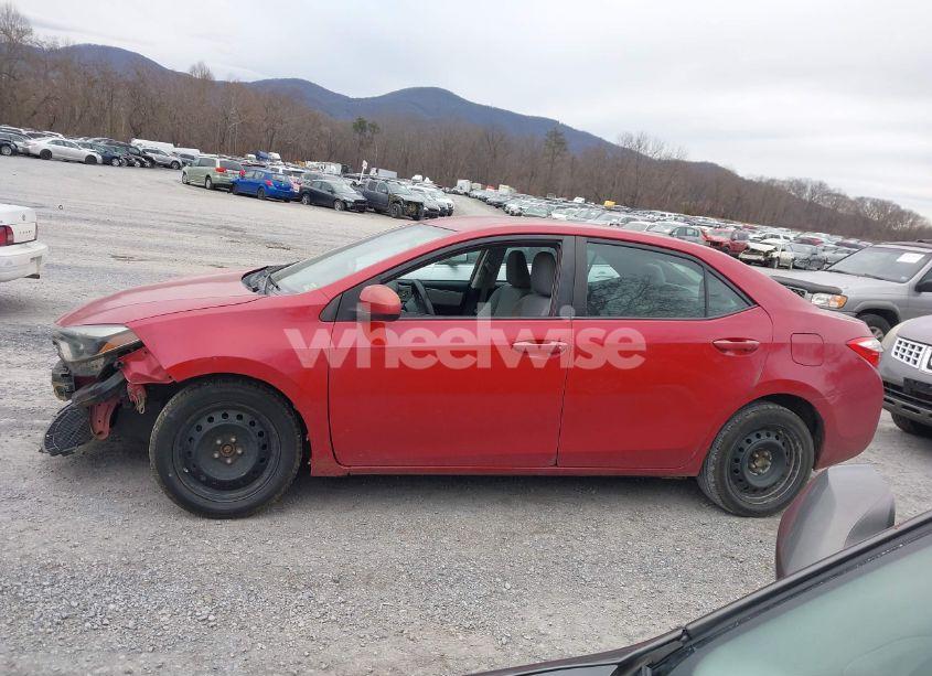 Photo 15 of 2015 Toyota Corolla LE (VIN 2T1BURHE6FC306944)