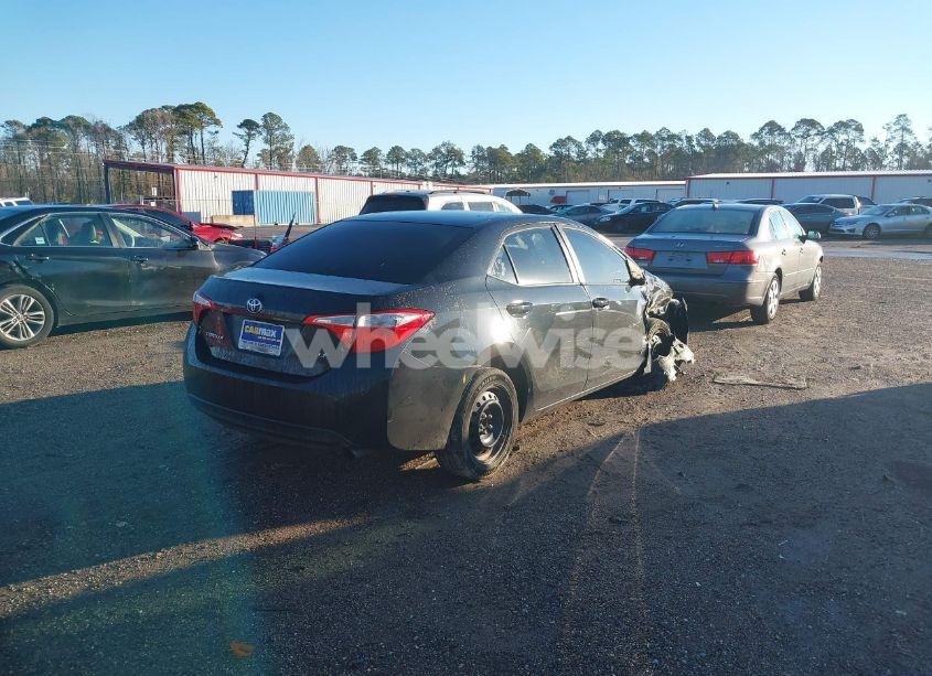 Photo 4 of 2015 Toyota Corolla LE (VIN 2T1BURHE6FC324246)