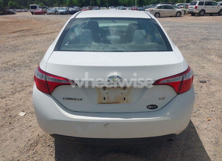 Photo 16 of 2015 Toyota Corolla LE (VIN 2T1BURHE6FC333402)