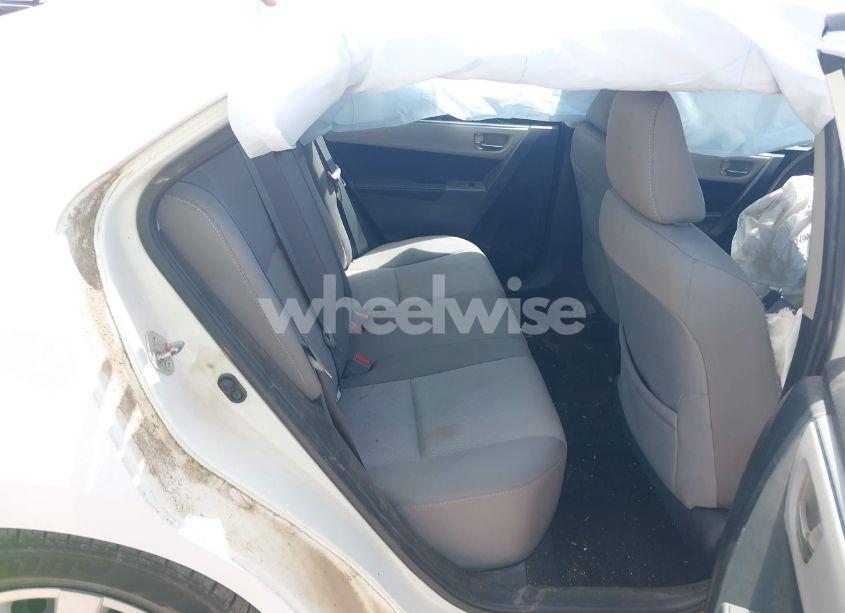 Photo 8 of 2015 Toyota Corolla LE (VIN 2T1BURHE6FC333402)